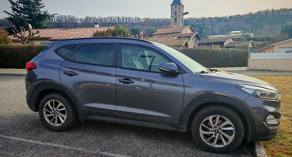 location-HYUNDAI-Beauregard-Baret-roadstr