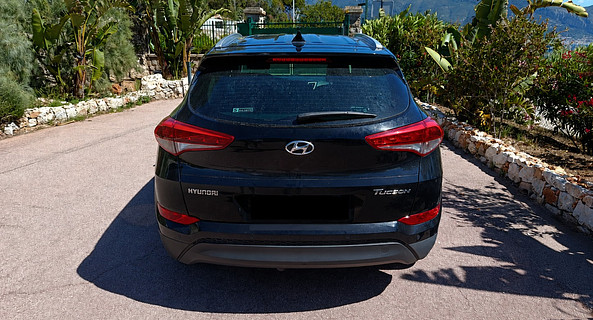 location-HYUNDAI-Roquebrune-Cap-Martin-roadstr