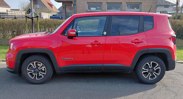location-JEEP-Pessac-roadstr