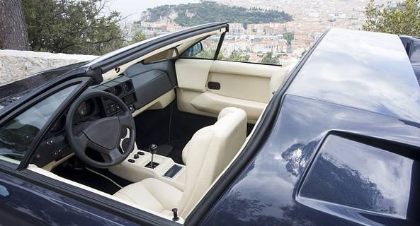 location-LAMBORGHINI-Nice-roadstr