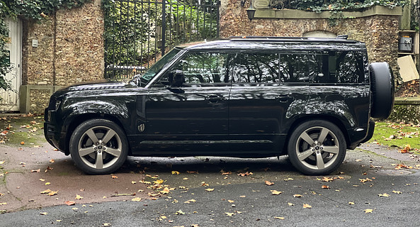 location-LAND ROVER-Issy-les-Moulineaux-roadstr