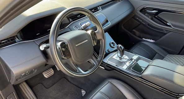 location-LAND ROVER-Montpellier-roadstr