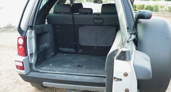 location-LAND ROVER-Ajaccio-roadstr