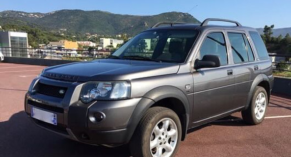location-LAND ROVER-Ajaccio-roadstr