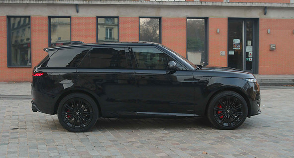 location-LAND ROVER-Paris-roadstr