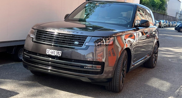 location-LAND ROVER-Collonges-sous-Salève-roadstr