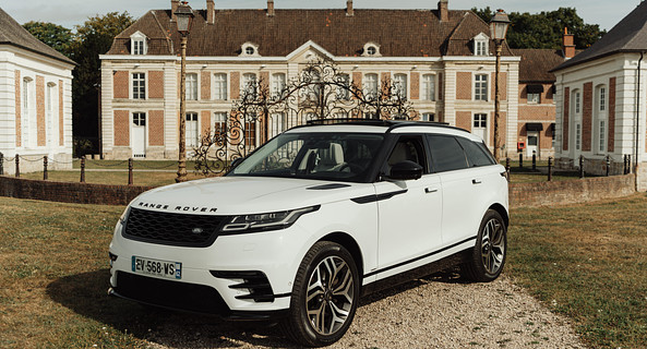 location-LAND ROVER-Lens-roadstr