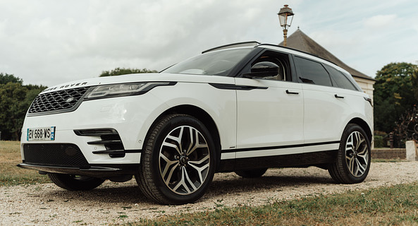 location-LAND ROVER-Lens-roadstr