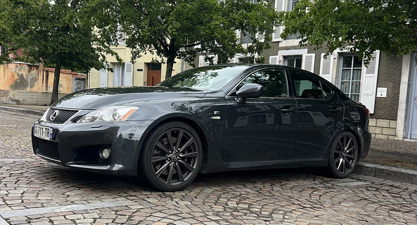 location-LEXUS-Lourdes-roadstr