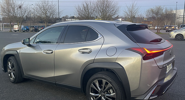 location-LEXUS-Cergy-roadstr