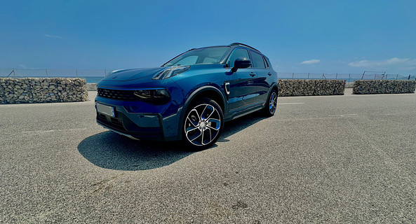 location-LYNK & CO-Cagnes-sur-Mer-roadstr