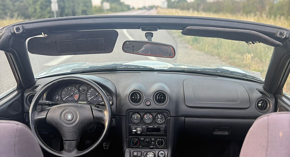 location-MAZDA-Saint-Remèze-roadstr