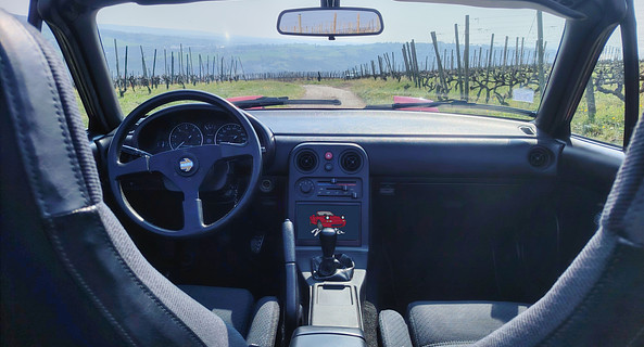 location-MAZDA-Saint-Cyr-sur-le-Rhône-roadstr