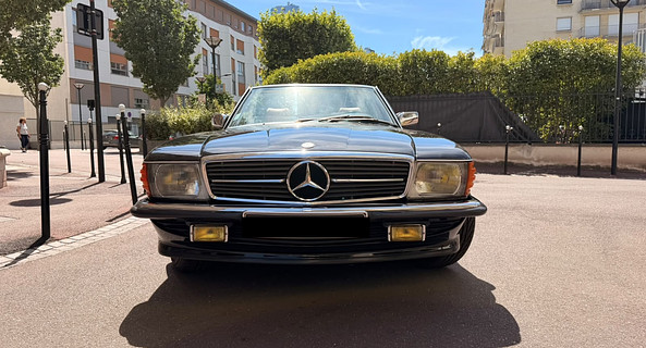 location-MERCEDES-BENZ-Courbevoie-roadstr