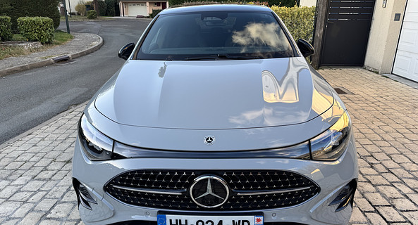location-MERCEDES-BENZ-Alfortville-roadstr
