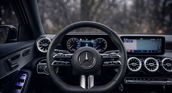 location-MERCEDES-BENZ-Paris-roadstr