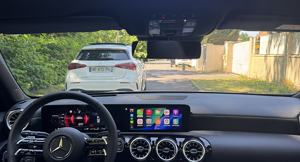 location-MERCEDES-BENZ-Neuilly-sur-Seine-roadstr