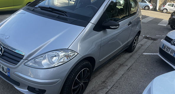 location-MERCEDES-BENZ-Nice-roadstr