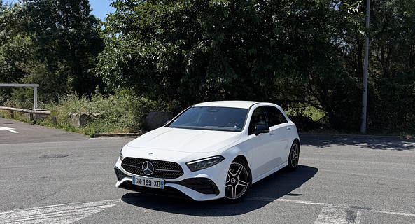 location-MERCEDES-BENZ-Les Arcs-roadstr