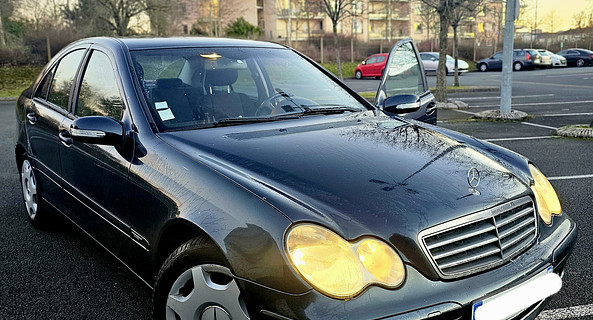 location-MERCEDES-BENZ-Coulaines-roadstr