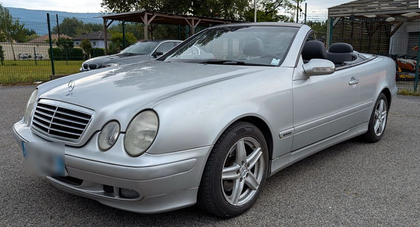 location-MERCEDES-BENZ-Bonneville-roadstr