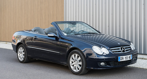 location-MERCEDES-BENZ-Chassieu-roadstr