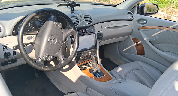 location-MERCEDES-BENZ-Jouy-le-Moutier-roadstr