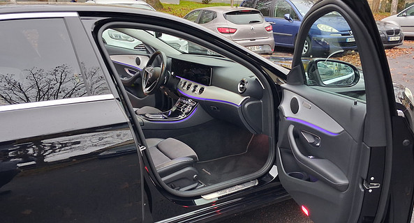location-MERCEDES-BENZ-Bobigny-roadstr