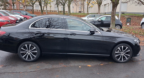 location-MERCEDES-BENZ-Bobigny-roadstr