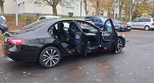 location-MERCEDES-BENZ-Bobigny-roadstr