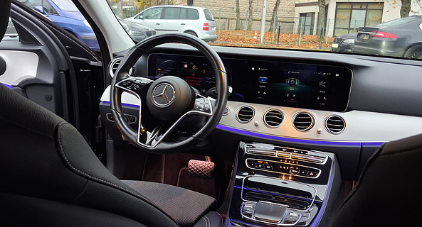 location-MERCEDES-BENZ-Bobigny-roadstr