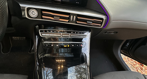 location-MERCEDES-BENZ-Rueil-Malmaison-roadstr