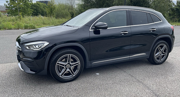 location-MERCEDES-BENZ-Cergy-roadstr
