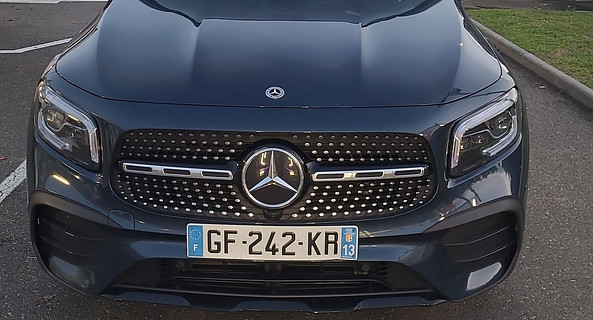 location-MERCEDES-BENZ-Thonon-les-Bains-roadstr