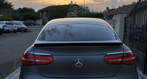 location-MERCEDES-BENZ-Dardilly-roadstr