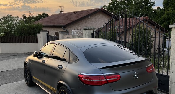 location-MERCEDES-BENZ-Dardilly-roadstr