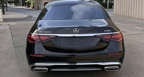 location-MERCEDES-BENZ-Fréjus-roadstr