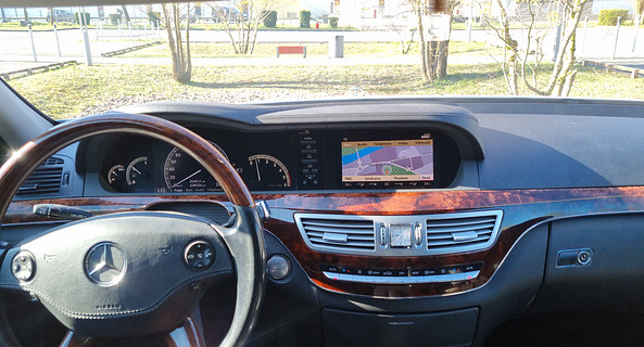 location-MERCEDES-BENZ-Bonneville-roadstr