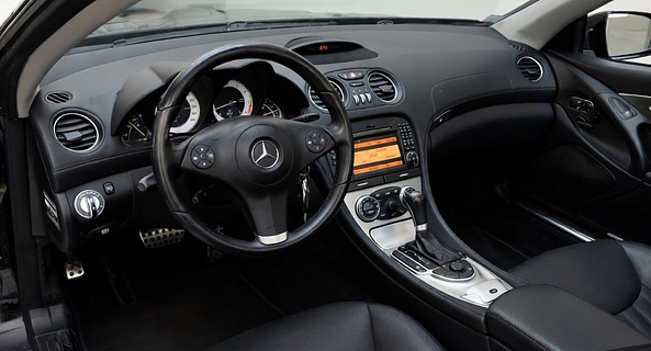 location-MERCEDES-BENZ-Paris-roadstr