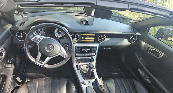 location-MERCEDES-BENZ-Ollioules-roadstr