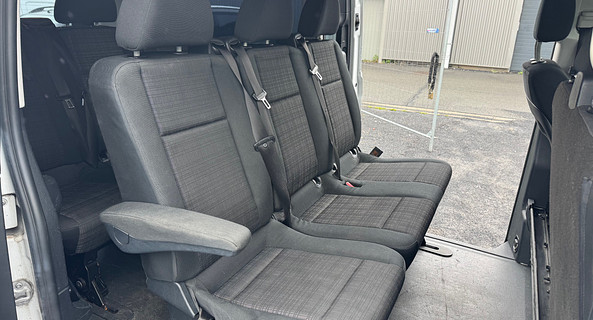 location-MERCEDES-BENZ-Hallennes-lez-Haubourdin-roadstr