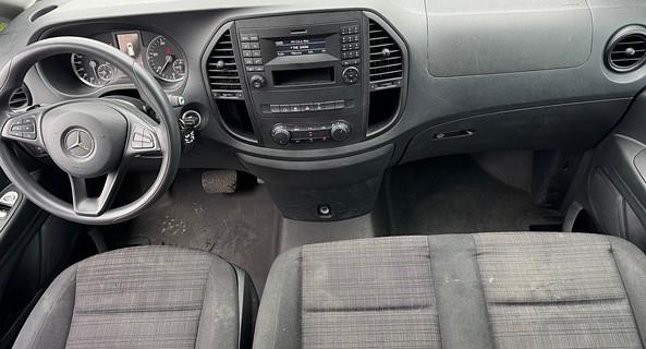 location-MERCEDES-BENZ-Hallennes-lez-Haubourdin-roadstr