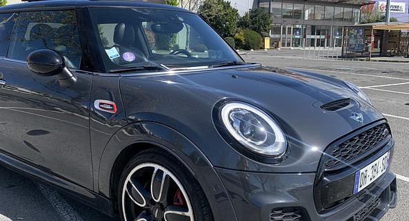 location-MINI-Bayonne-roadstr