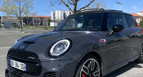 location-MINI-Bayonne-roadstr