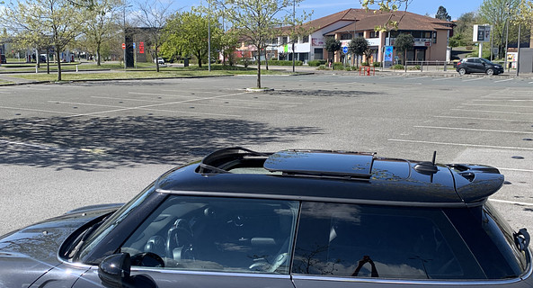 location-MINI-Bayonne-roadstr