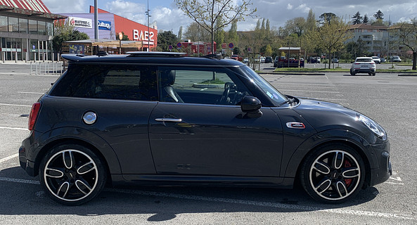 location-MINI-Bayonne-roadstr