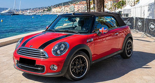 location-MINI-Roquebrune-Cap-Martin-roadstr