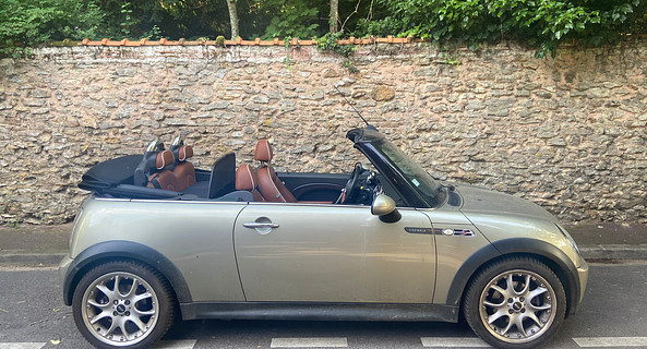 location-MINI-Paris-roadstr