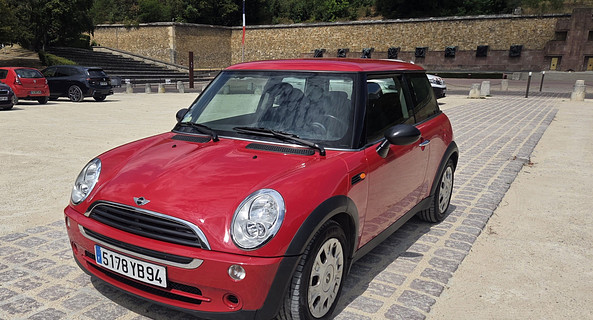 location-MINI-Puteaux-roadstr