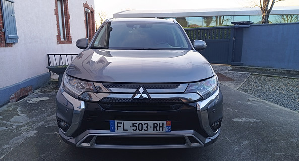 location-MITSUBISHI-Lourdes-roadstr